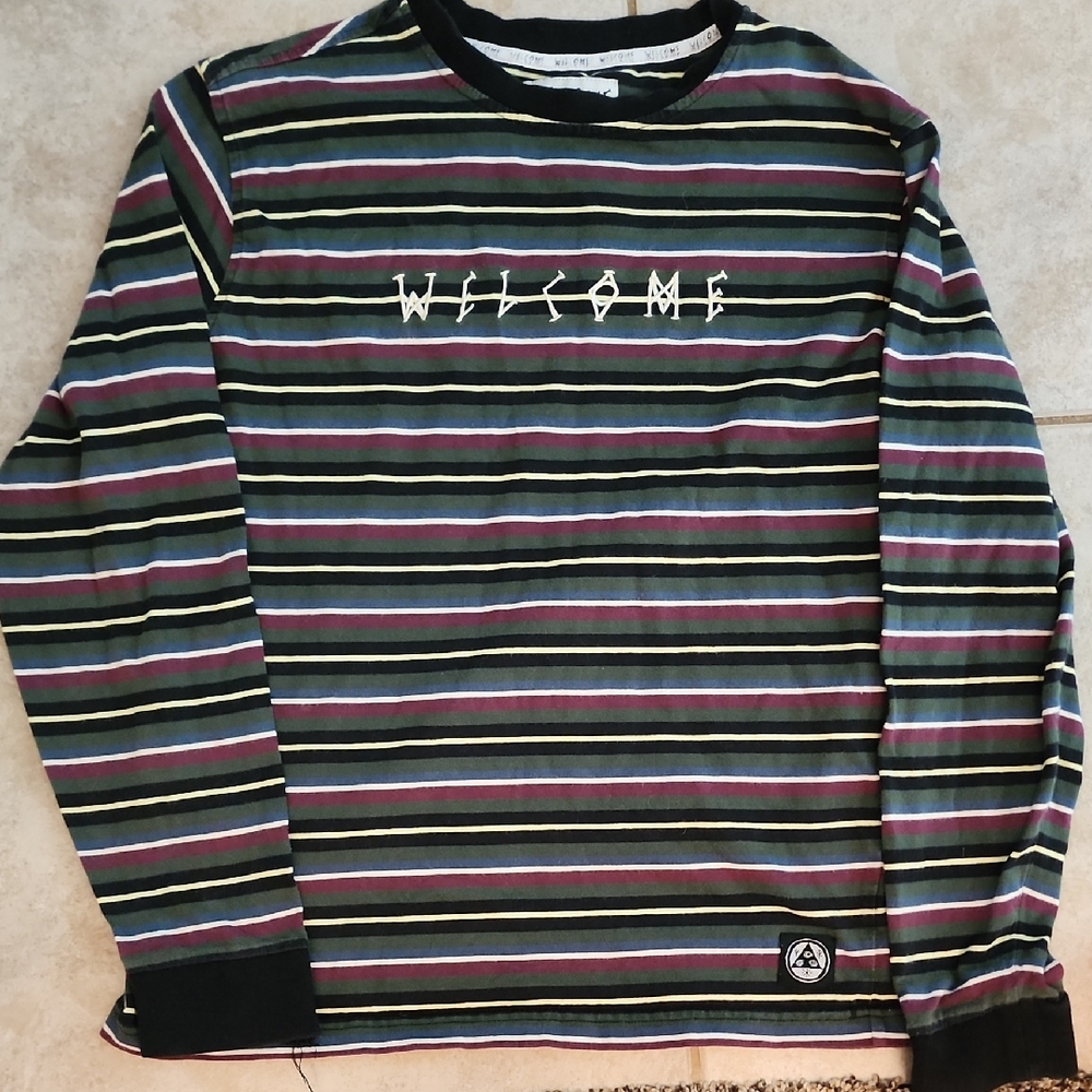 Striped Long Sleeve Shirt with Welcome Logo Size SMALL PLEASE READ Sizing Chart